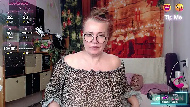 Snapshot of your_space chatting on 12, 2, 2025 your space online show from 12, 2, 2025