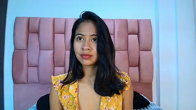 Snapshot of JuliKim_ chatting on 25, 2, 2026 JuliKim online show from 25, 2, 2026