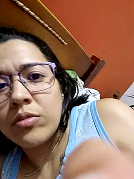 Snapshot of lady_hot2xx chatting on 7, 11, 2025 lady hot2xx online show from 7, 11, 2025