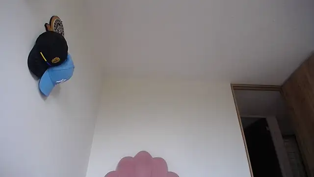 Snapshot of lady_hot2xx chatting on 16, 11, 2025 lady hot2xx online show from 16, 11, 2025