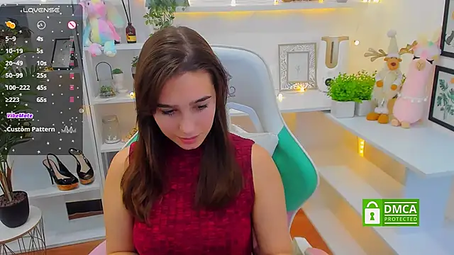 Snapshot of _Eliizabeth_ chatting on 17, 12, 2024 Eliizabeth online show from 17, 12, 2024