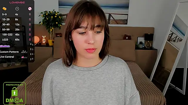 Snapshot of _Eliizabeth_ chatting on 10, 3, 2025 Eliizabeth online show from 10, 3, 2025