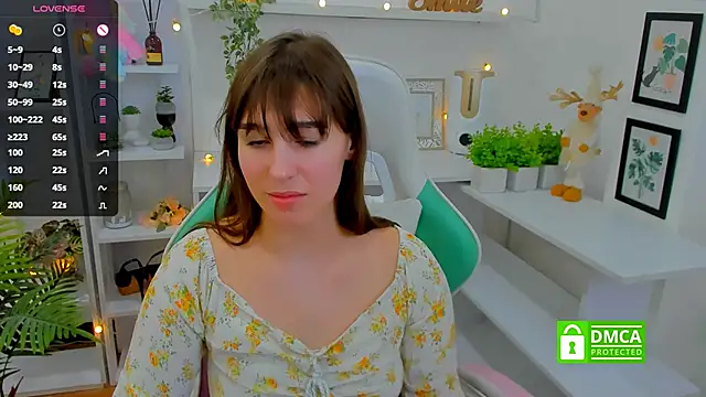 Snapshot of _Eliizabeth_ chatting on 15, 3, 2025 Eliizabeth online show from 15, 3, 2025