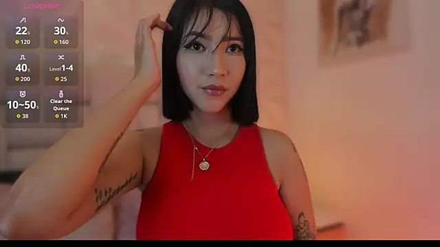 Snapshot of emma_woods_ chatting on 6, 10, 2025 emma woods online show from 6, 10, 2025