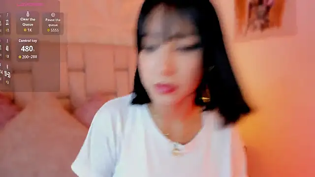 Snapshot of emma_woods_ chatting on 10, 10, 2025 emma woods online show from 10, 10, 2025