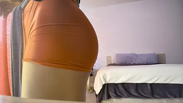 Snapshot of roxana_collins chatting on 13, 3, 2026 roxana collins online show from 13, 3, 2026