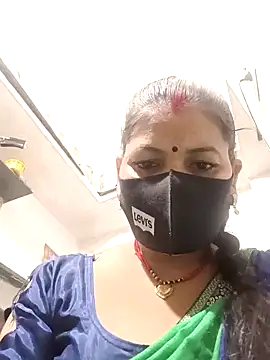 Snapshot of Riyaa-Devi chatting on 6, 12, 2024 Riyaa-Devi online show from 6, 12, 2024