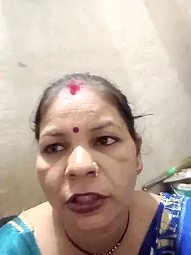 Snapshot of Riyaa-Devi chatting on 3, 5, 2026 Riyaa-Devi online show from 3, 5, 2026