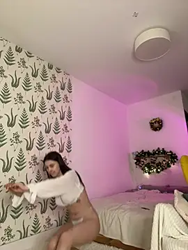 Marie Diaze online show from 15, 12, 2024