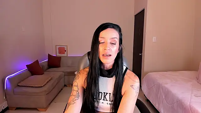 Kristen Garner online show from 5, 5, 2026