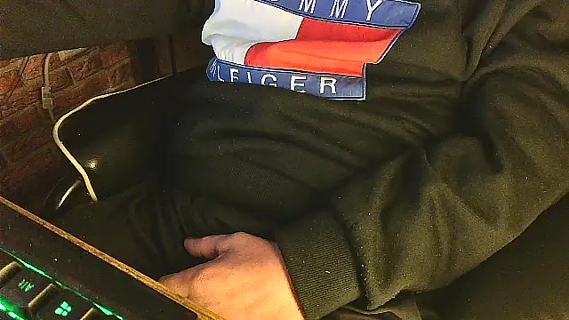 Snapshot of MarcTaya chatting on 24, 10, 2025 MarcTaya online show from 24, 10, 2025