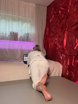 Snapshot of Dina-Light chatting on 24, 2, 2026 Dina-Light online show from 24, 2, 2026