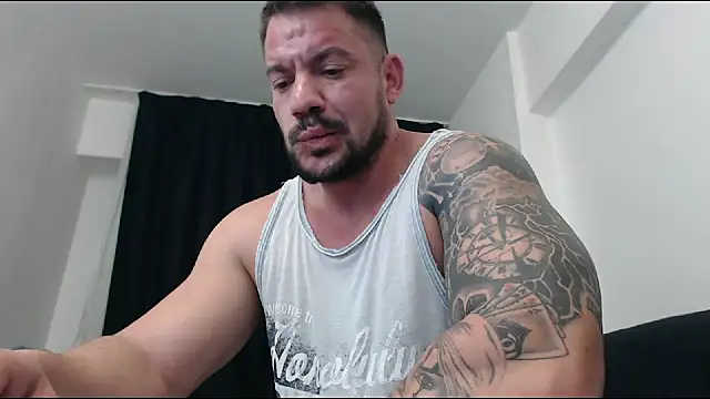 musclemonster31 online show from 30, 12, 2024