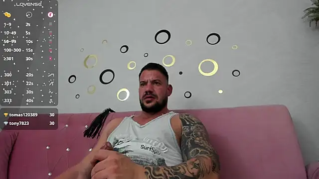 musclemonster31 online show from 11, 1, 2025