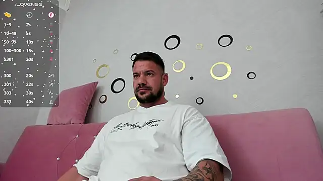 musclemonster31 online show from 15, 1, 2025
