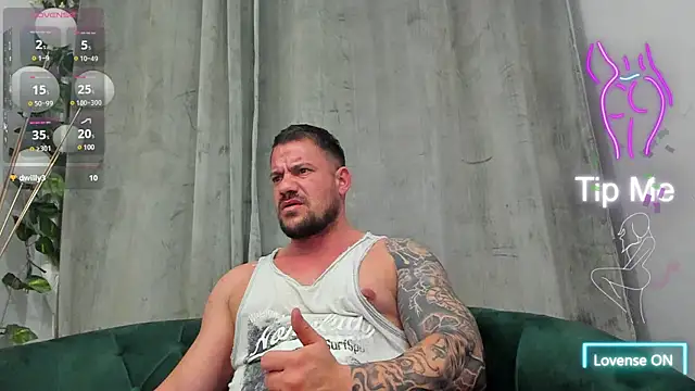 musclemonster31 online show from 13, 3, 2025