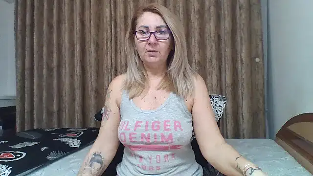 PussyEvely online show from 18, 2, 2026