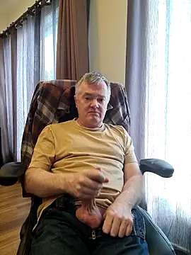 Snapshot of MichOxxford chatting on 24, 3, 2026 MichOxxford online show from 24, 3, 2026