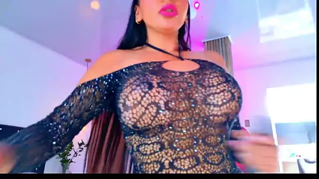 SQUIRT4UMEGAN online show from 7, 5, 2026