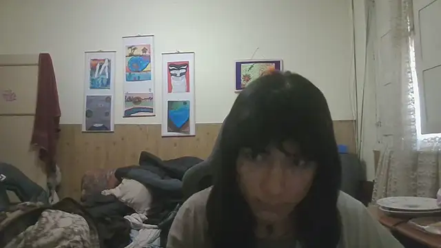 calliemaggotbone online show from 9, 11, 2025