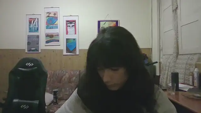 calliemaggotbone online show from 19, 11, 2025