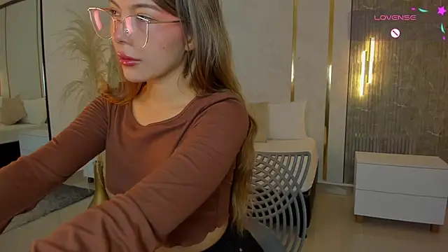 riley sierra online show from 12, 6, 2026