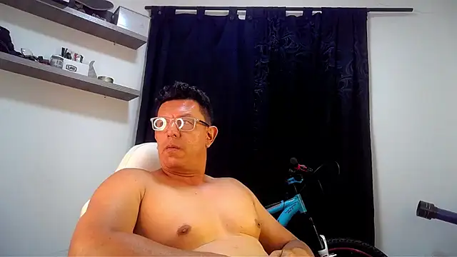 Snapshot of pedropicapi chatting on 6, 6, 2026 pedropicapi online show from 6, 6, 2026