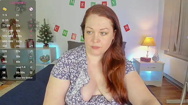 Snapshot of CutieGinger chatting on 28, 12, 2024 CutieGinger online show from 28, 12, 2024