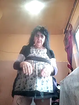 Lovely Lori online show from 6, 2, 2026