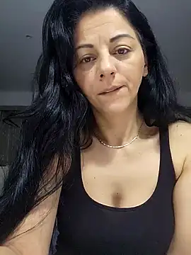 bruneta sexy23 online show from 22, 2, 2025