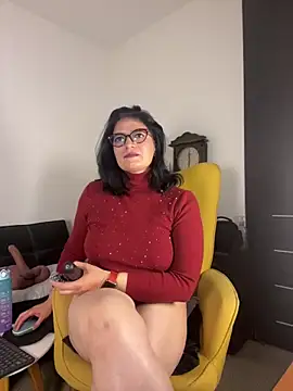 Snapshot of adriana71 chatting on 23, 5, 2026 adriana71 online show from 23, 5, 2026
