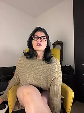 Snapshot of adriana71 chatting on 25, 6, 2026 adriana71 online show from 25, 6, 2026