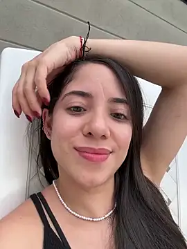 adriana  sosa  online show from 18, 12, 2024