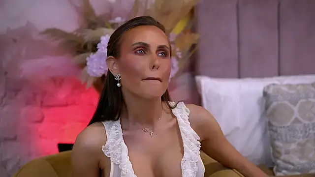 AnaisBellas online show from 30, 6, 2026