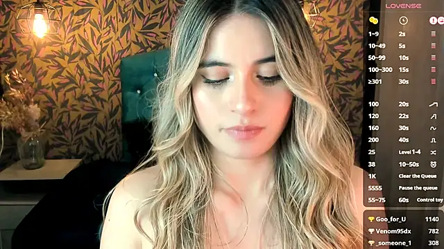 Snapshot of KiaraCarter chatting on 11, 2, 2025 KiaraCarter online show from 11, 2, 2025