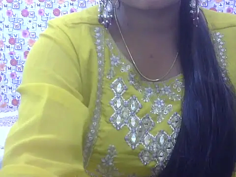 Snapshot of Lusty_Wife1 chatting on 23, 11, 2025 Lusty Wife1 online show from 23, 11, 2025