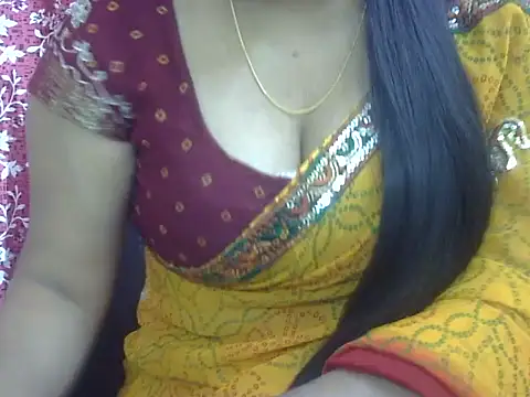 Snapshot of Lusty_Wife1 chatting on 28, 11, 2025 Lusty Wife1 online show from 28, 11, 2025