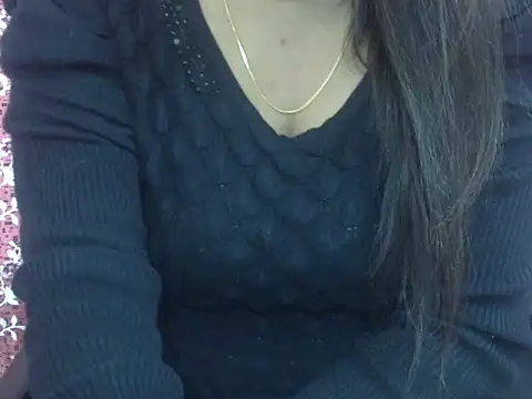 Snapshot of Lusty_Wife1 chatting on 4, 12, 2025 Lusty Wife1 online show from 4, 12, 2025