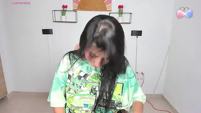 emily villamil online show from 23, 5, 2026