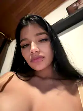 AgathaGeorgiou online show from 8, 10, 2025