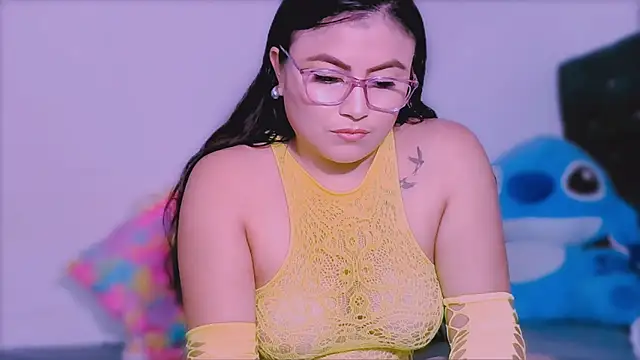 Snapshot of KathieBurning chatting on 19, 2, 2025 KathieBurning online show from 19, 2, 2025