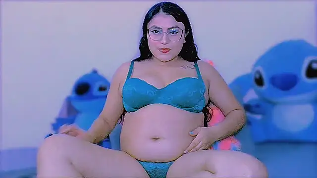 Snapshot of KathieBurning chatting on 1, 11, 2025 KathieBurning online show from 1, 11, 2025