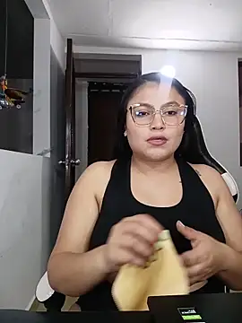 Snapshot of KathieBurning chatting on 17, 1, 2026 KathieBurning online show from 17, 1, 2026