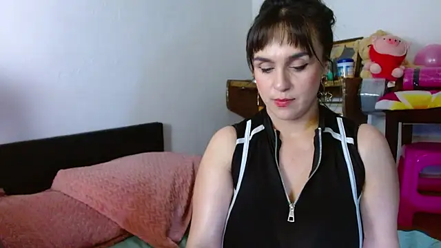 collette beaufoy  online show from 15, 5, 2026