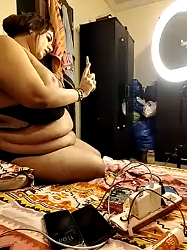 Snapshot of IndianPornStarRavee chatting on 27, 3, 2026 IndianPornStarRavee online show from 27, 3, 2026