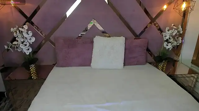 SHANONCLARK online show from 28, 2, 2025