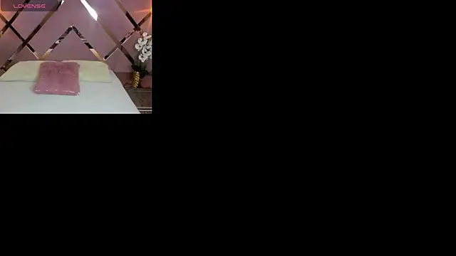 SHANONCLARK online show from 12, 3, 2025