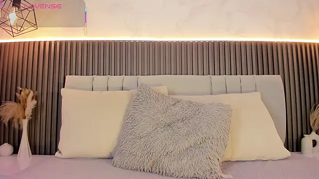 SHANONCLARK online show from 12, 10, 2025