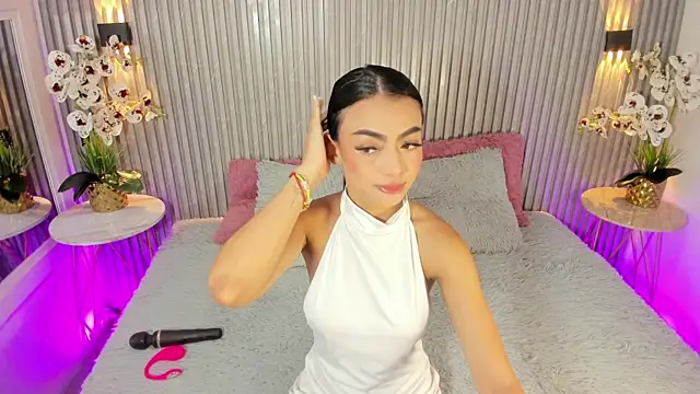 SHANONCLARK online show from 2, 11, 2025