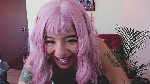 annie walker6 online show from 12, 1, 2025